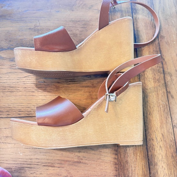 Steve Madden Women's Welsh Heeled Sandal, size 9.5, Summer Work School Church - Picture 6 of 10